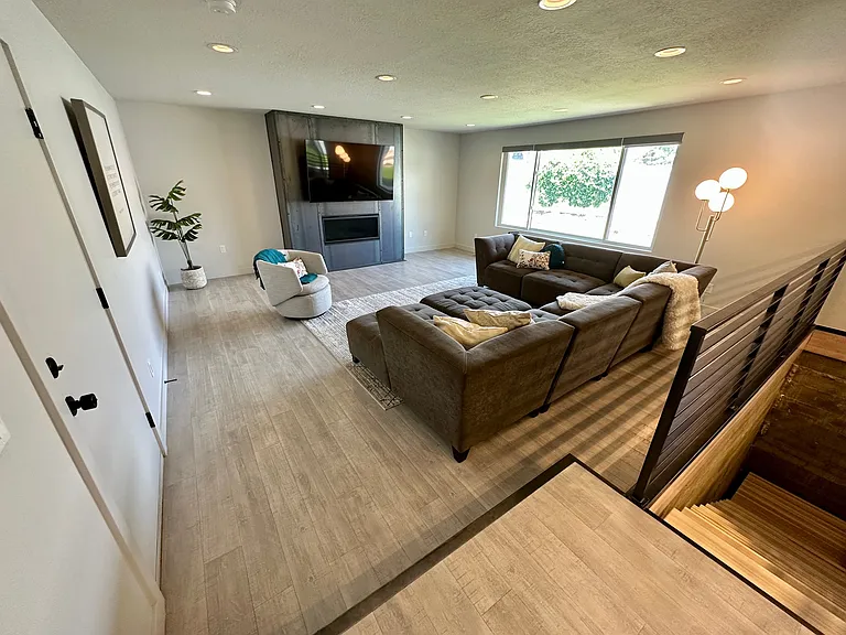 6415 S Golden Chain St — Photo 2
