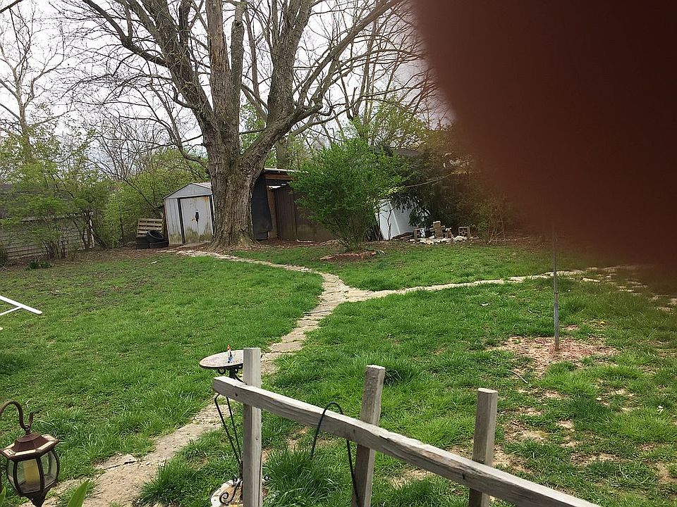 2nd image of 122 Westfield Dr