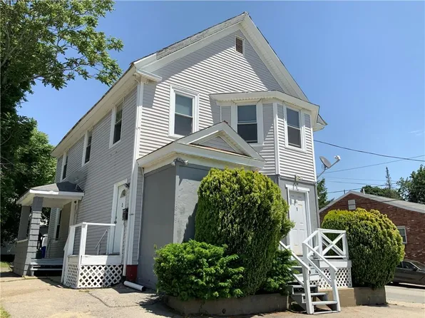 1847 Smith St, North Providence, RI 02911