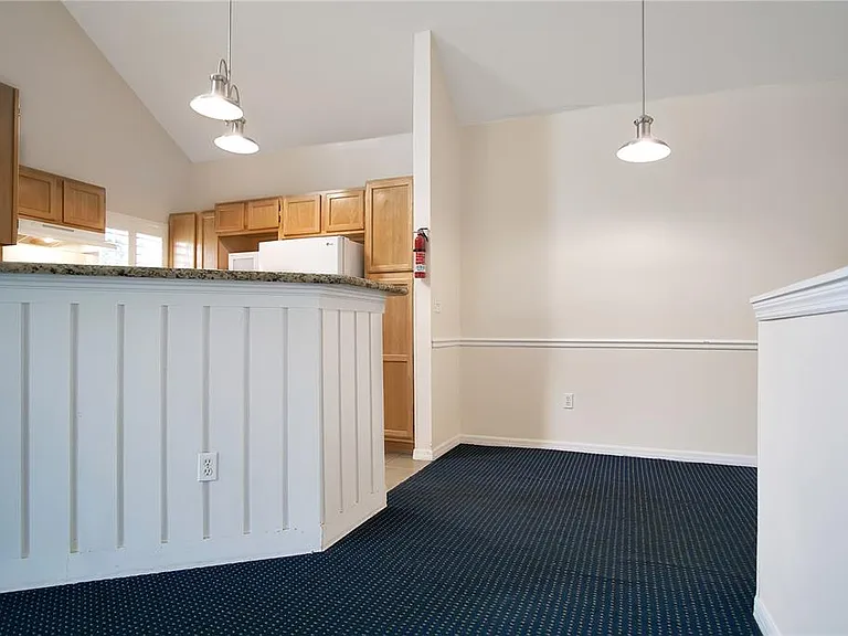 5008 Mangrove Aly #201 — Photo 6