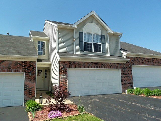 1st image of 825 Duvall Dr