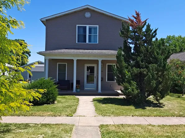 206 Ramsey St, West Burlington, IA 52655