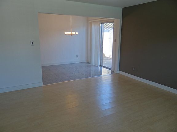 3rd image of 6350 N Palm Ave