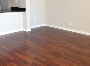 651 S Wells St APT 603, Chicago, IL 60607