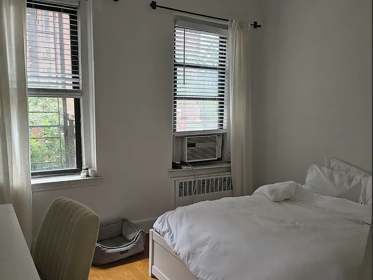 172 E 91st St #2F — Photo 7
