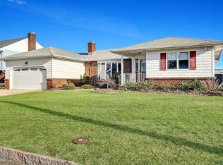 13 Minturn Rd, Toms River, NJ 08753