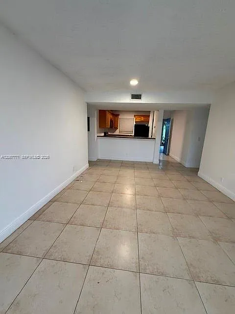 3 bed, 2.0 bath, $2,200 — Photo 3