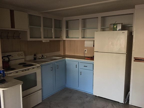 4th image of 4112 Maywood Dr