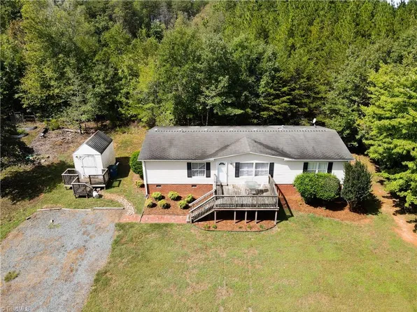 1130 Mineral Springs Rd, Madison, NC 27025
