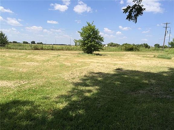 3rd image of 5152 W Highway 34