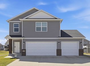 1125 29th Ave W, West Fargo, ND 58078