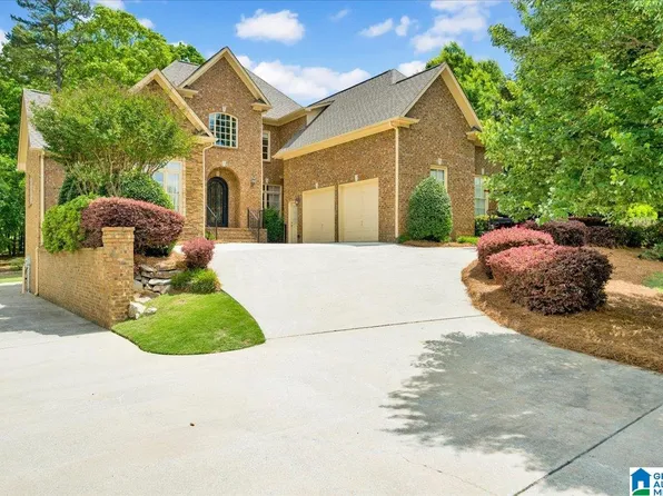 912 Trinity Ct, Birmingham, AL 35242