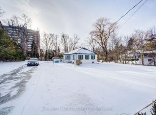 119 Robinson St, Markham, ON L3P1P2