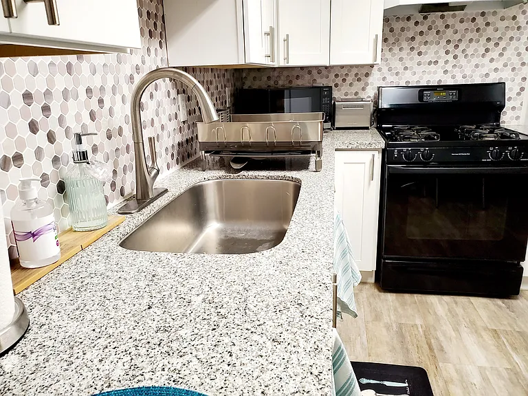 1116 Helm Ave #101 — Photo 7