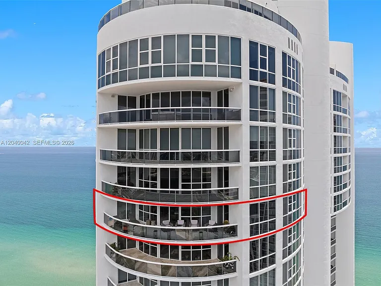 18201 Collins Ave #5201 — Photo 30