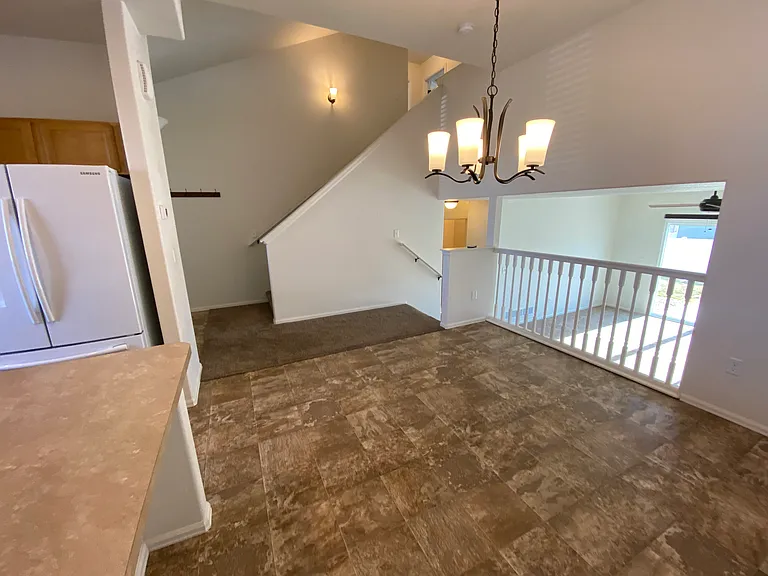 625 Gore Range Dr — Photo 9
