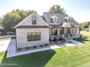 100 Maplewood Dr, Simpsonville, KY