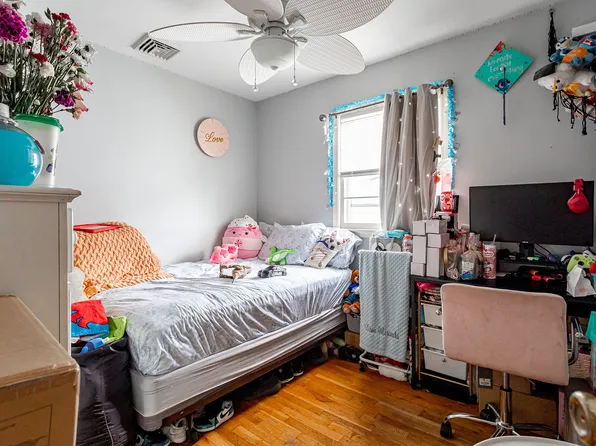 27 Bascom Place image 10 of 25