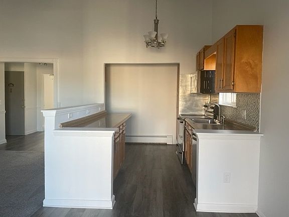 5th image of 600 Woodhills Dr #616
