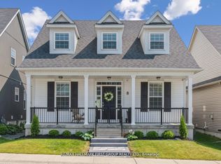 8 Bridges Blvd, Pt Hope, ON L1A0C8