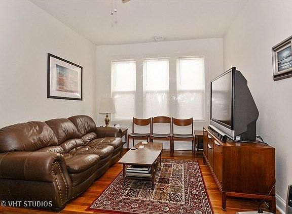 2nd image of 1230 N Wood St #2