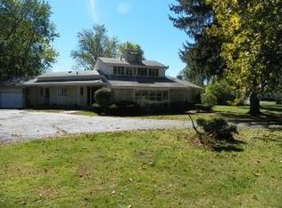 1271 E Cooke Rd, Columbus, OH 43224