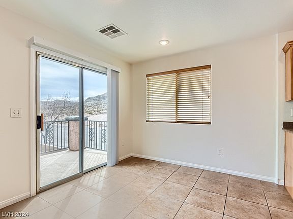 4th image of 9395 Black Wolf Ave