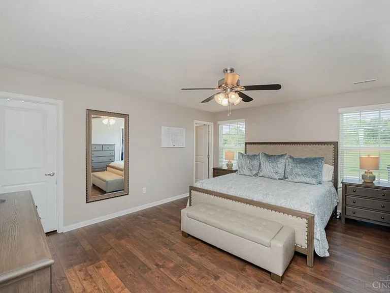 3337 Crescent Falls Way — Photo 11