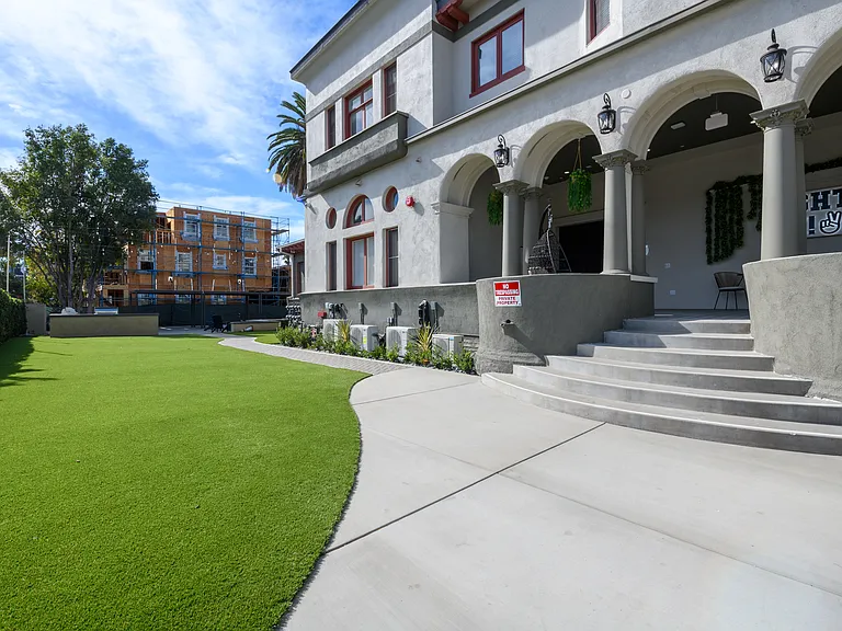Hoover Square — Photo 14