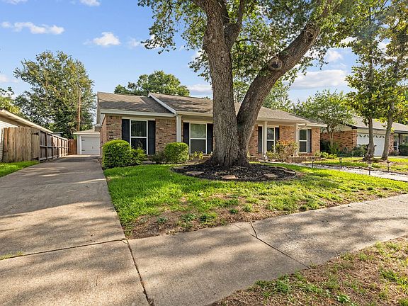 2nd image of 9410 Fairdale Ln