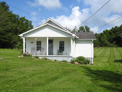 4221 Glendale Rd, Galax, VA, 24333