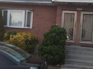 17765 Meadow Rd, Jamaica, NY 11434