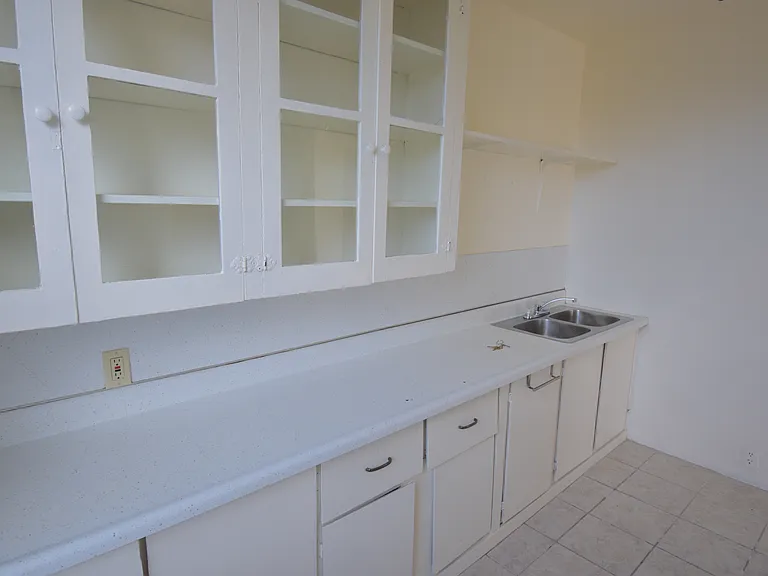 100 N 39th St #6 — Photo 11