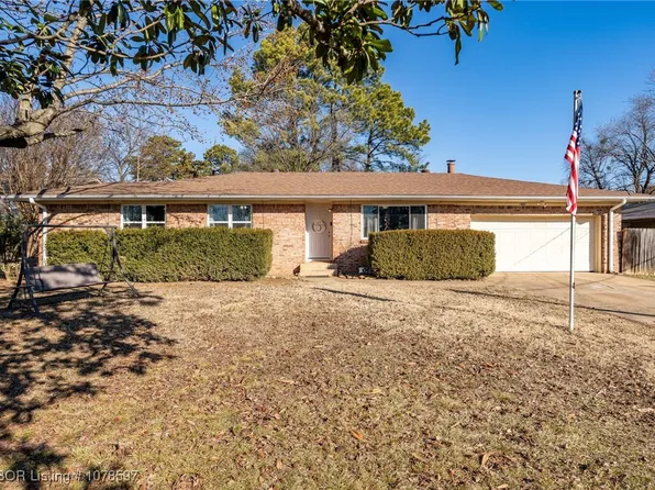 803 Adeline Ln, Van Buren, AR 72956