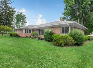 324 Cedar St, Granville, OH 43023