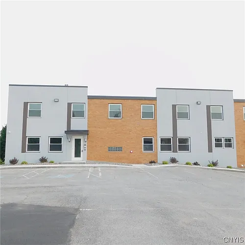 413 S Main St Photo 1