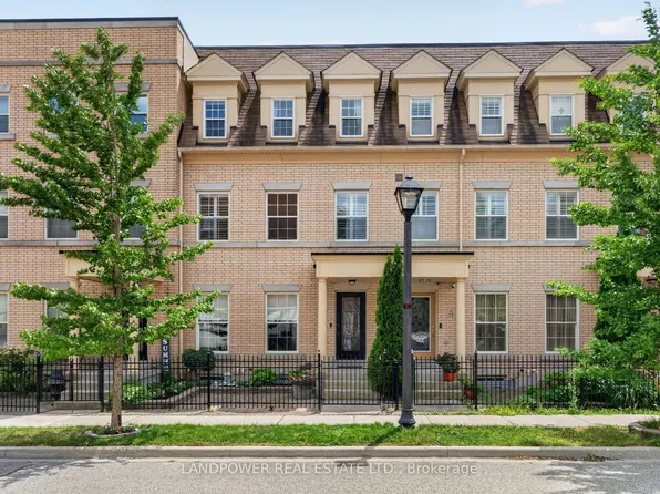 23 Donald Buttress Blvd W, Markham, ON L6C 0J6