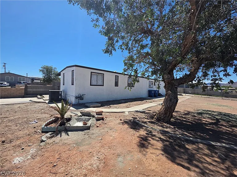 1121 Pawnee Ln — Photo 5