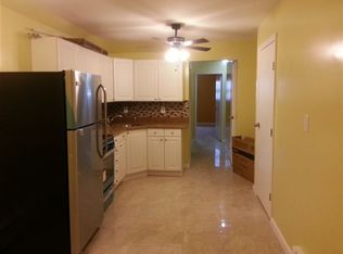 5416 152nd St, Flushing, NY 11355