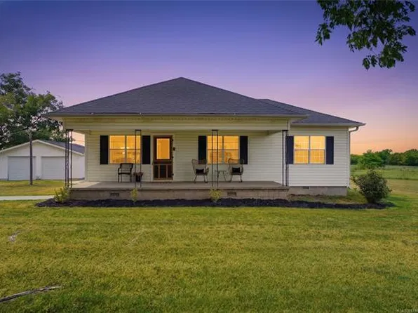 15802 S Elwood Ave, Glenpool, OK 74033