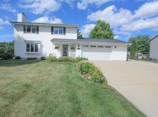 26322 Dukleth Rd, Waterford, WI