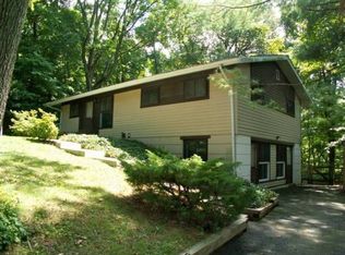 72 War Trophy Ln, Media, PA 19063