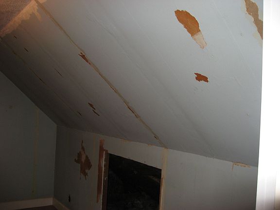 Right Side Bedroom Before