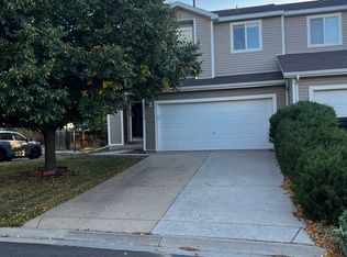 22054 E Berry Pl, Aurora, CO 80015