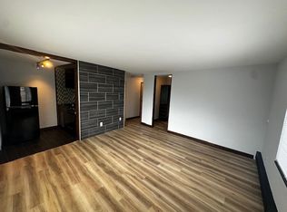 316 Oak Grove St #907, Minneapolis, MN 55403