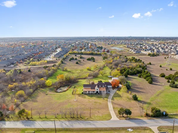 4421 Merritt Rd, Sachse, TX 75048