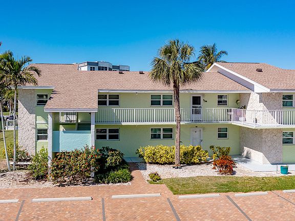 2nd image of 860 Panama Ct Unit 101