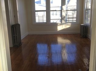 41 Tiffany Pl, Irvington, NJ 07111