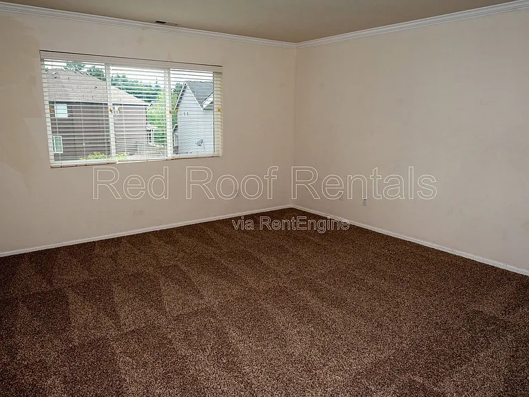 2530 193rd St E — Photo 9