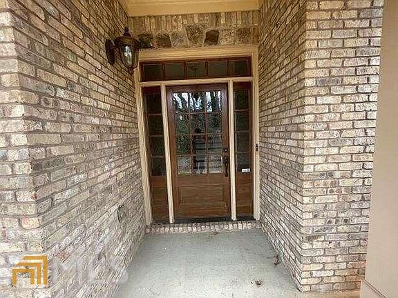 3rd image of 4617 NE Fountain Bleau Ct